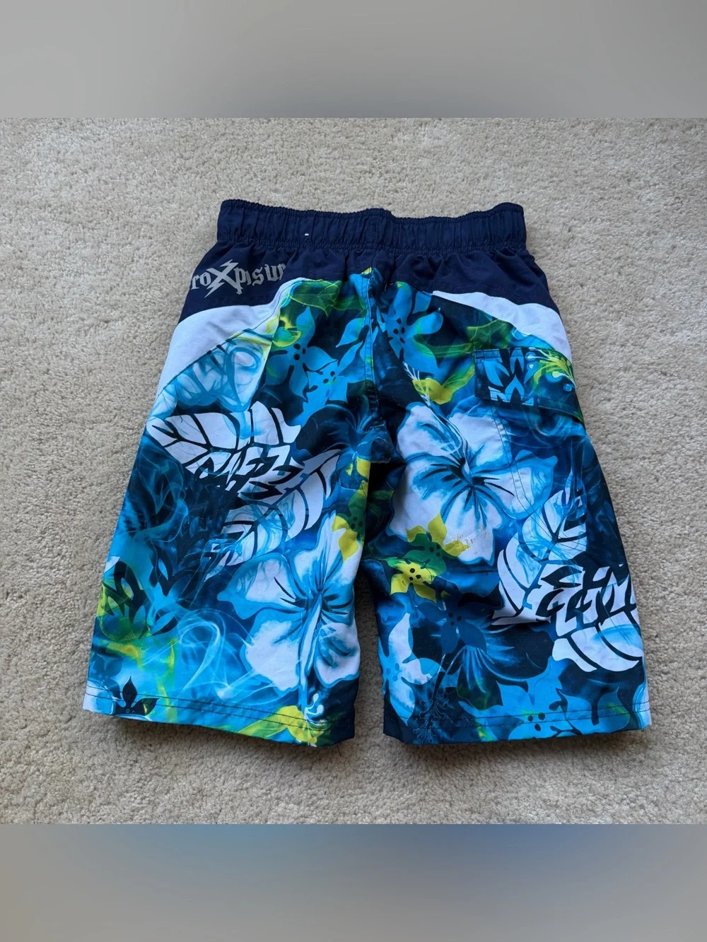 ZeroXposur Boy’s Blue Floral Swim Trunks w/ Mesh Lining - Size M (8-10) - VGUC